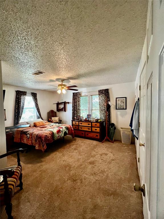 394 Hcr 1143 Property Photo 4