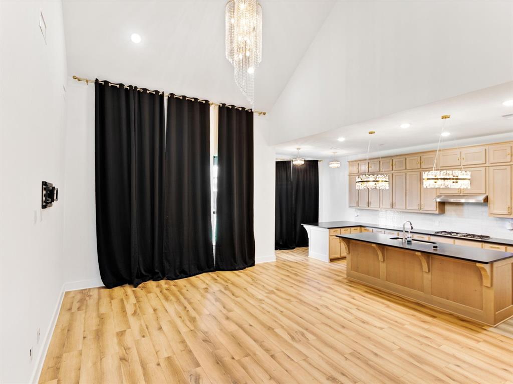 6016 Gully Grove Drive Property Photo 6