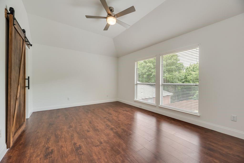 1305 Meadowbrook Drive Property Photo 20