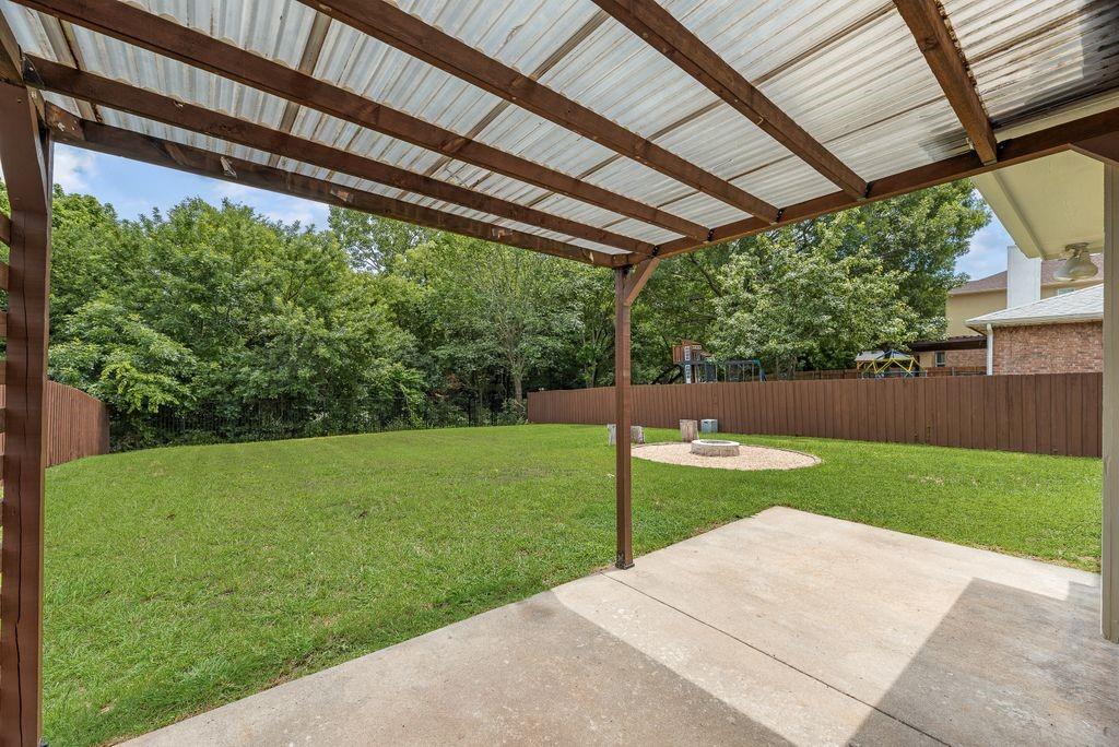 1305 Meadowbrook Drive Property Photo 33