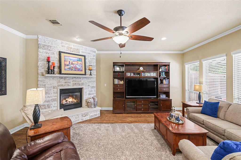 8217 Thornhill Drive Property Photo 11