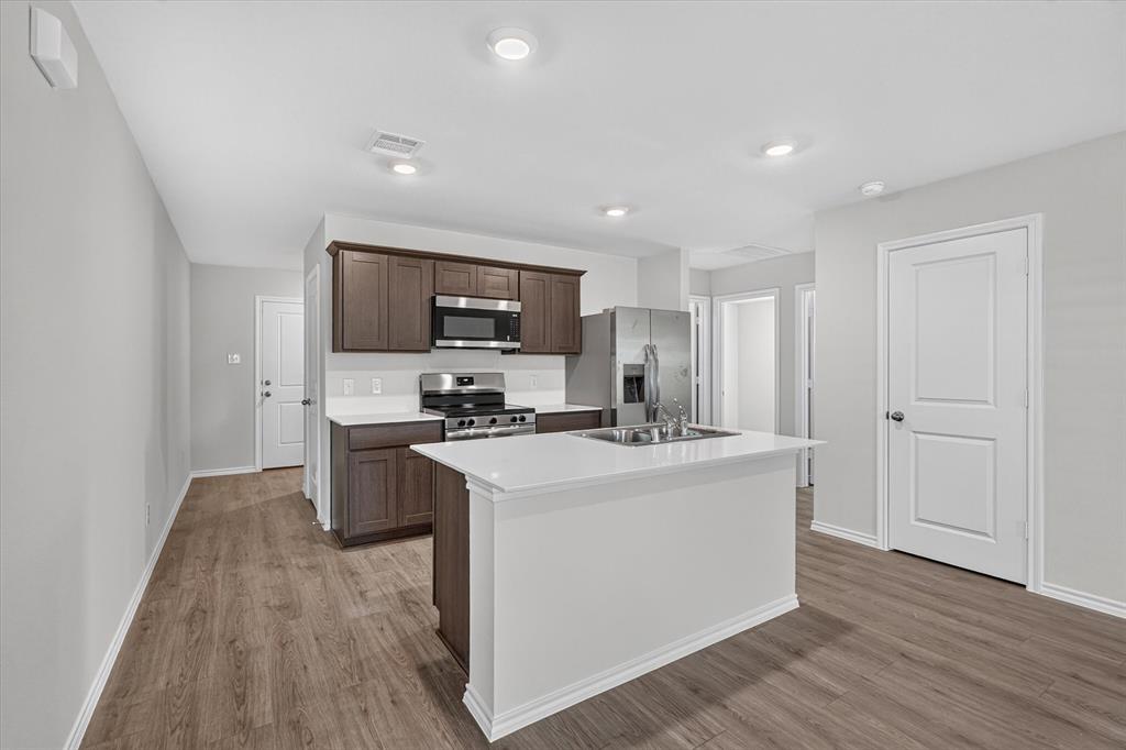 1121 Southfield Drive Property Photo 5