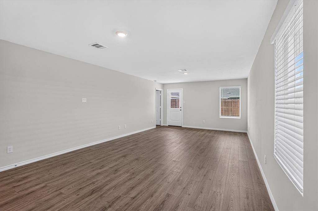 1121 Southfield Drive Property Photo 11