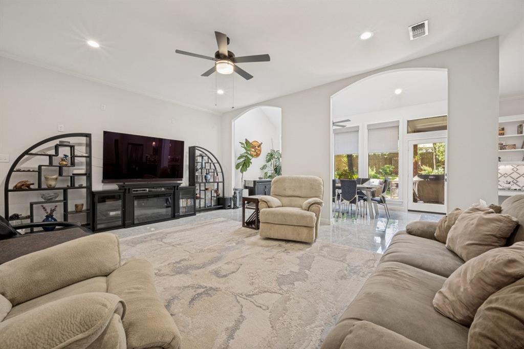 3808 Granada Trail Property Photo 5