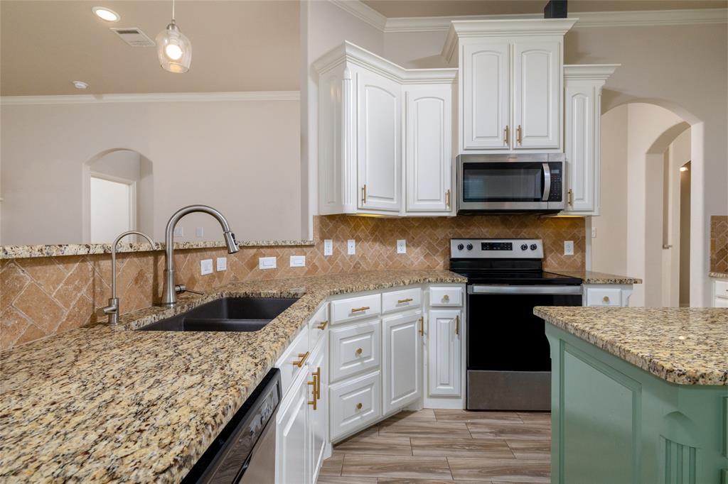 205 Harp Avenue Property Photo 18