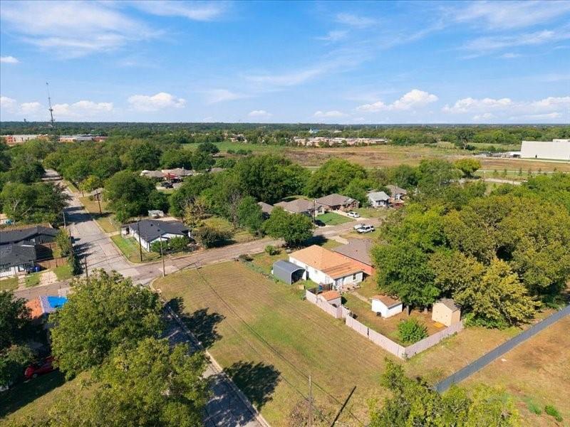1201 Texas Street Property Photo 4