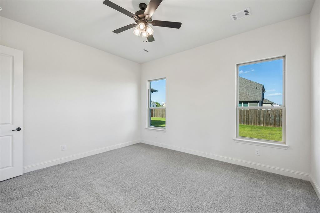 432 Daybreak Drive Property Photo 17