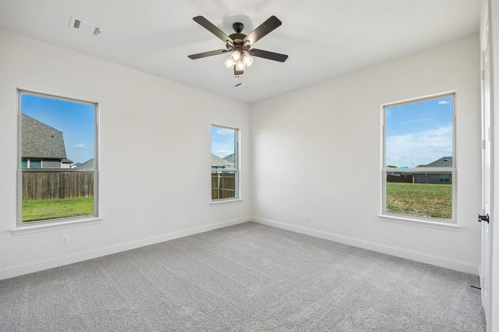 432 Daybreak Drive Property Photo 18