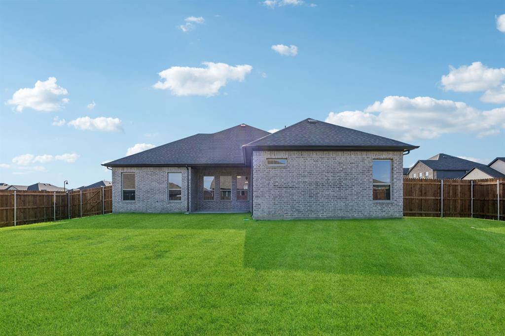 432 Daybreak Drive Property Photo 28