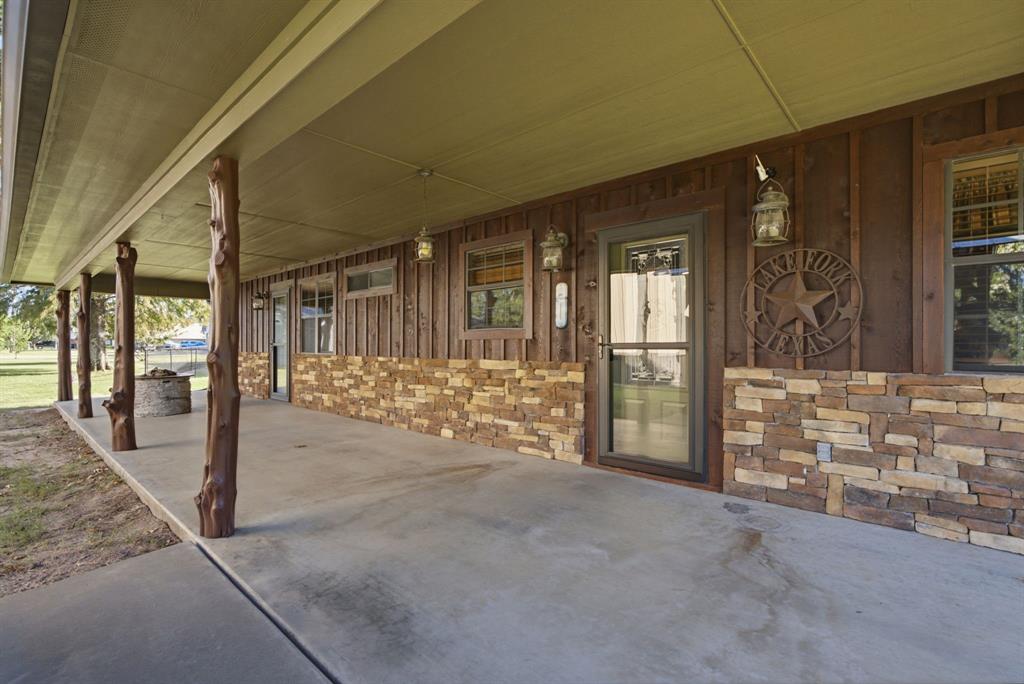 271 County Road 1559 Property Photo 29