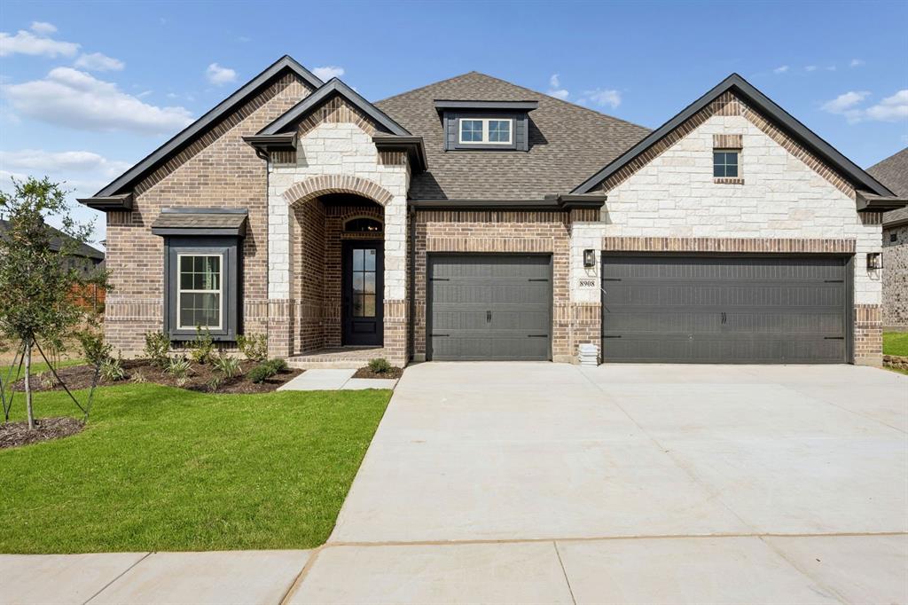8908 Amistad Lane Property Photo 1
