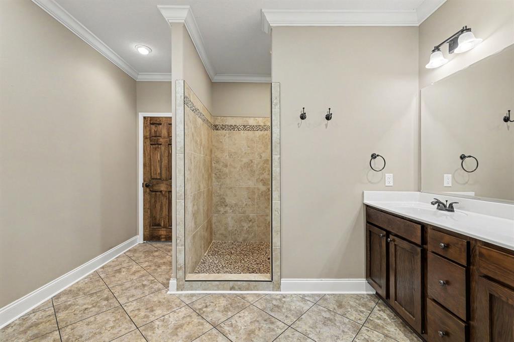 1135 Leo Andrews Road Property Photo 23