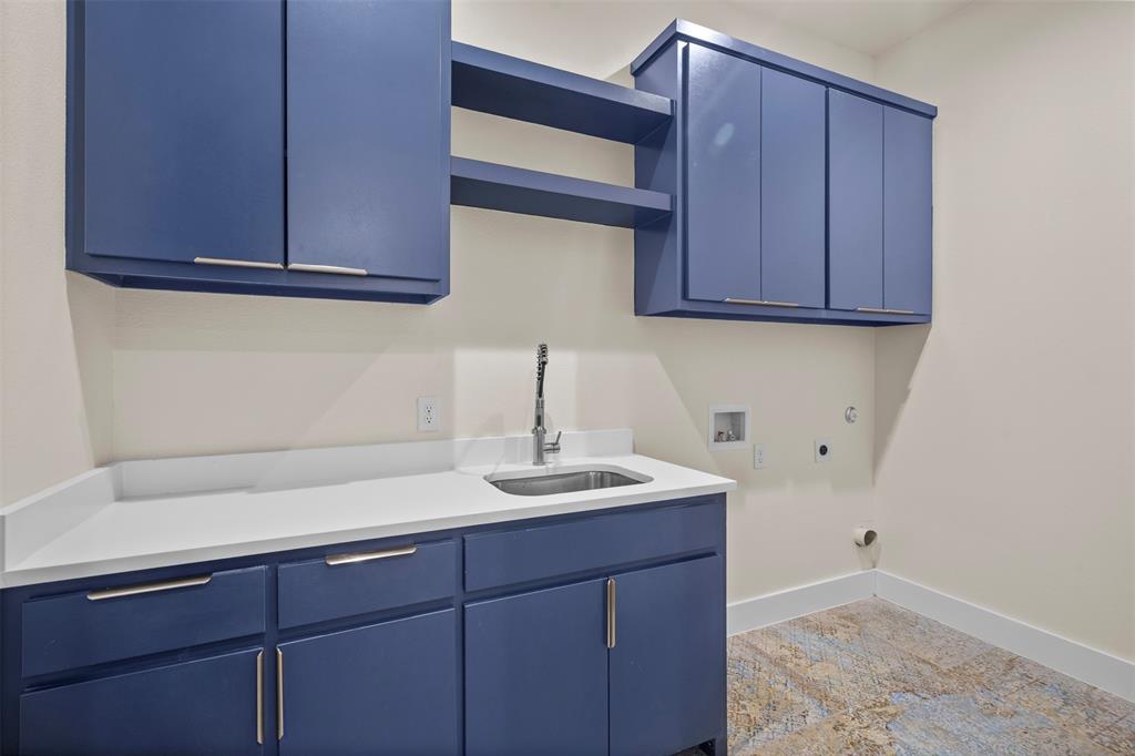 6505 Kemrock Drive Property Photo 13
