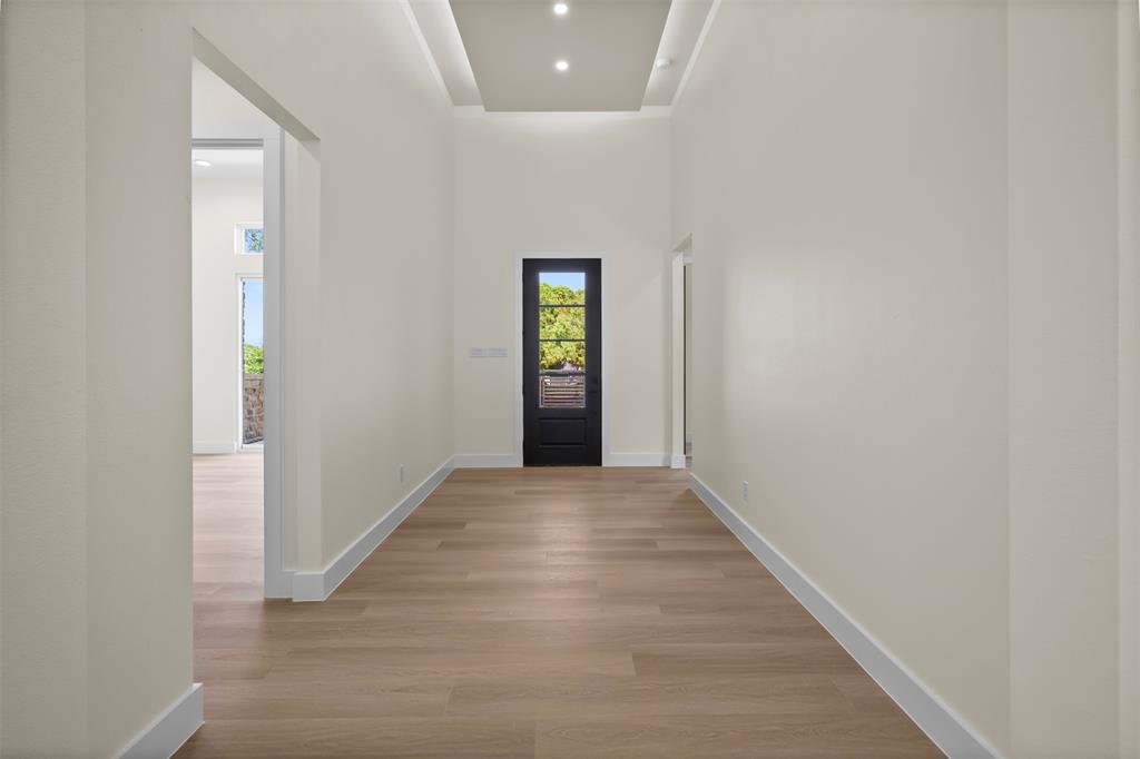 6505 Kemrock Drive Property Photo 14