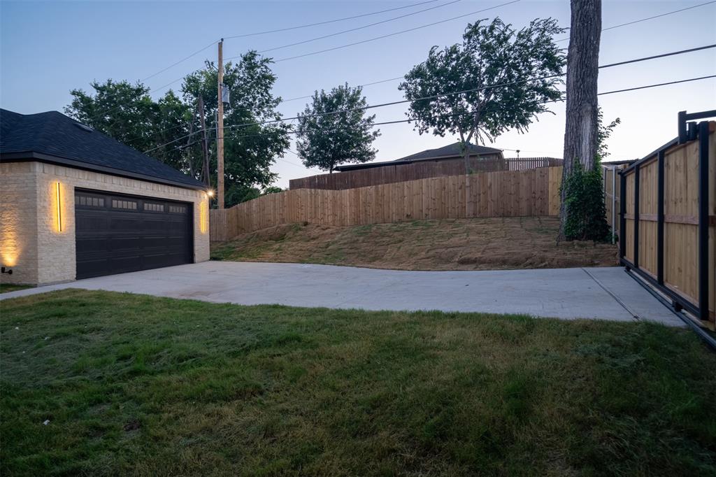 6505 Kemrock Drive Property Photo 35