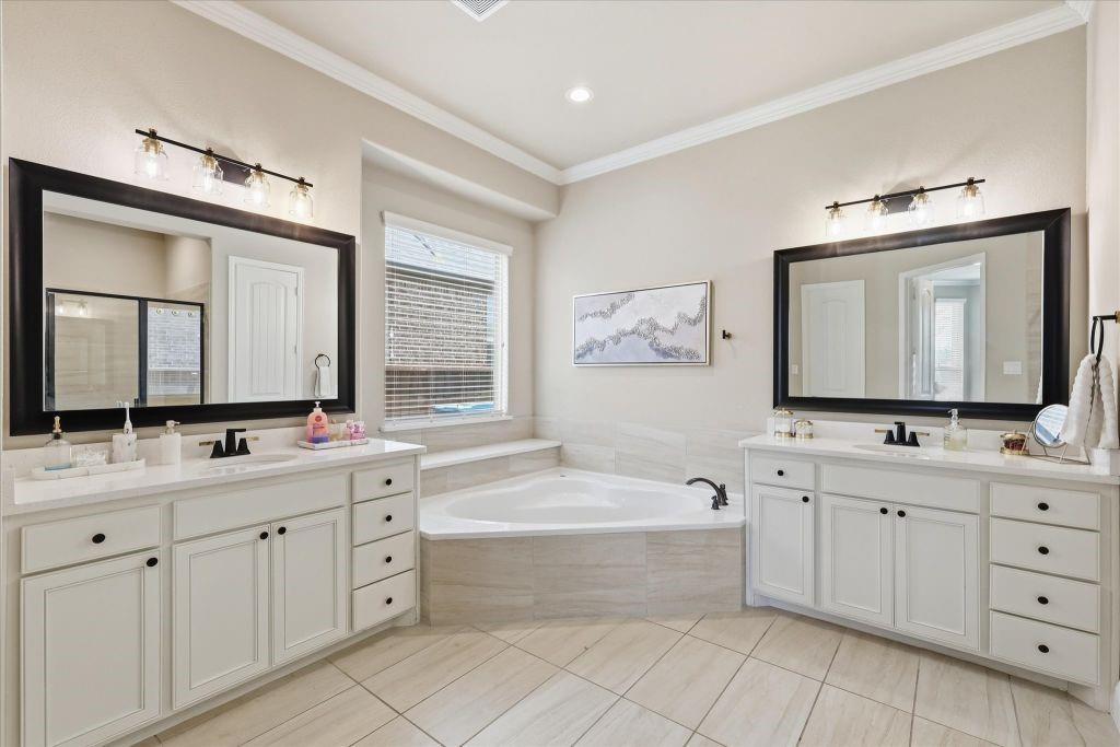 6604 Elderberry Way Property Photo 18