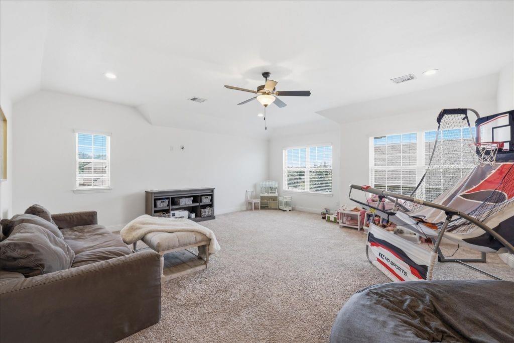 6604 Elderberry Way Property Photo 20