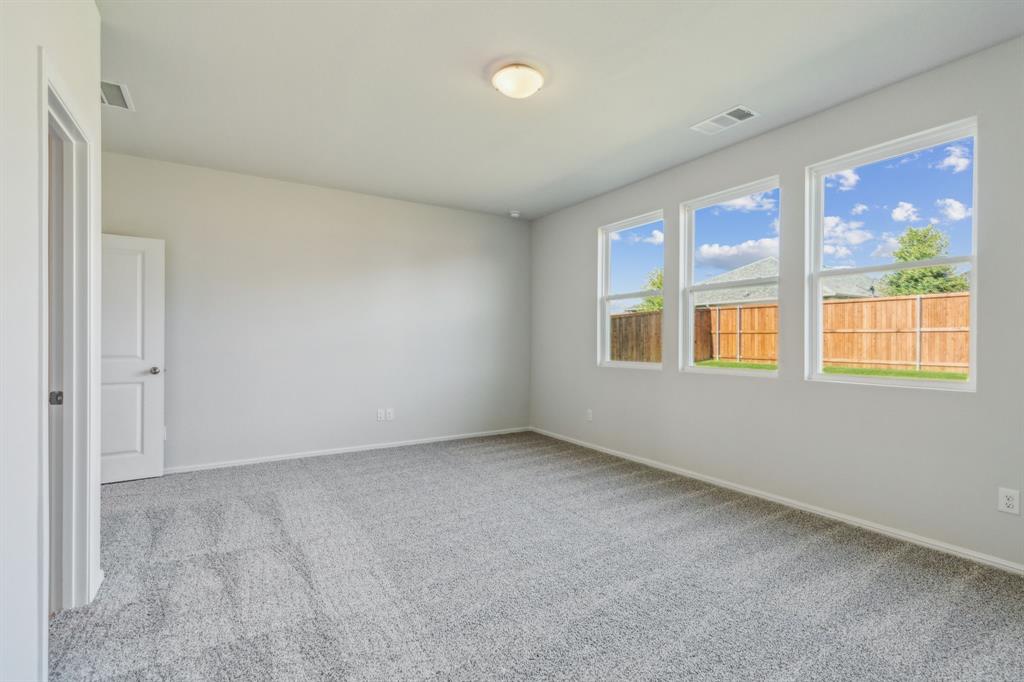 3010 Isla Terrace Property Photo 13