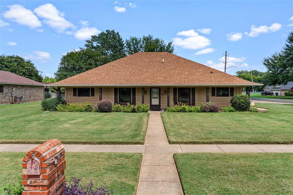 2300 Brookhaven Drive Property Photo 1