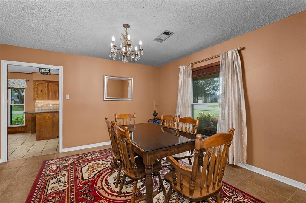 2300 Brookhaven Drive Property Photo 14