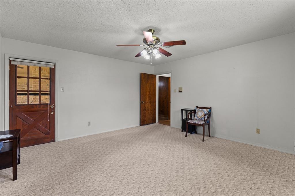 2300 Brookhaven Drive Property Photo 16