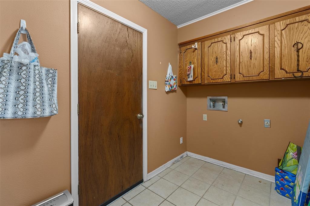 2300 Brookhaven Drive Property Photo 22