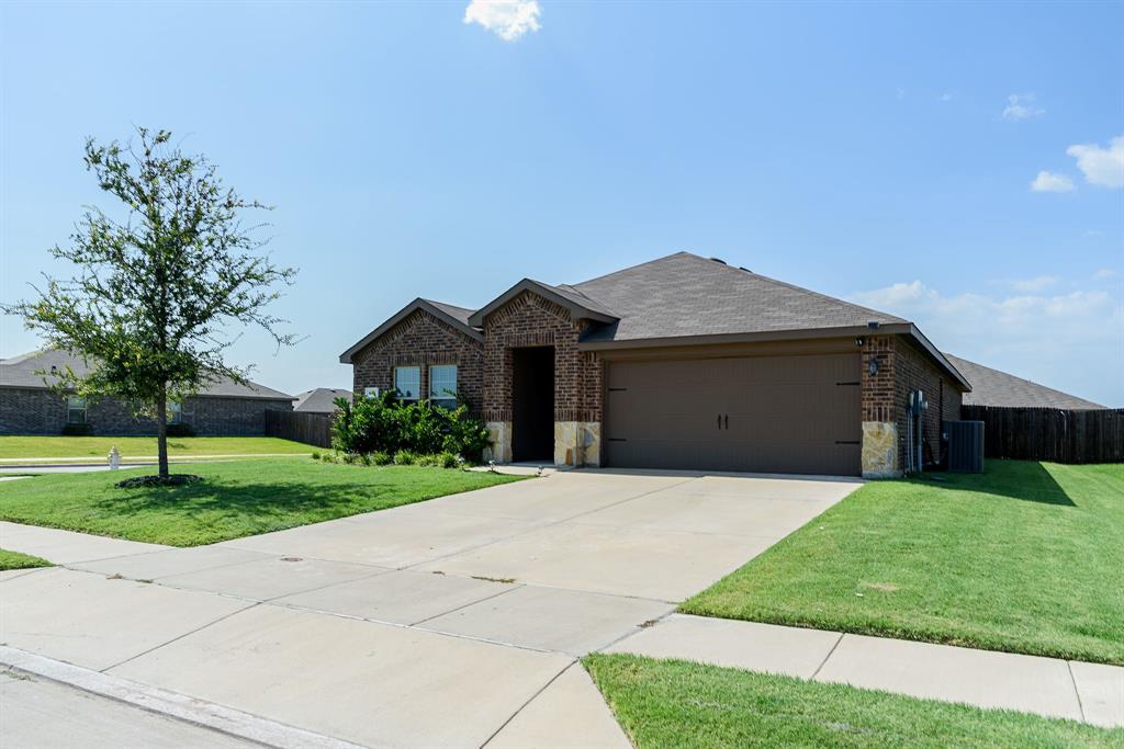 601 Cultivator Court Property Photo 15