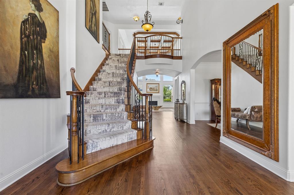 2312 Top Rail Lane Property Photo 4