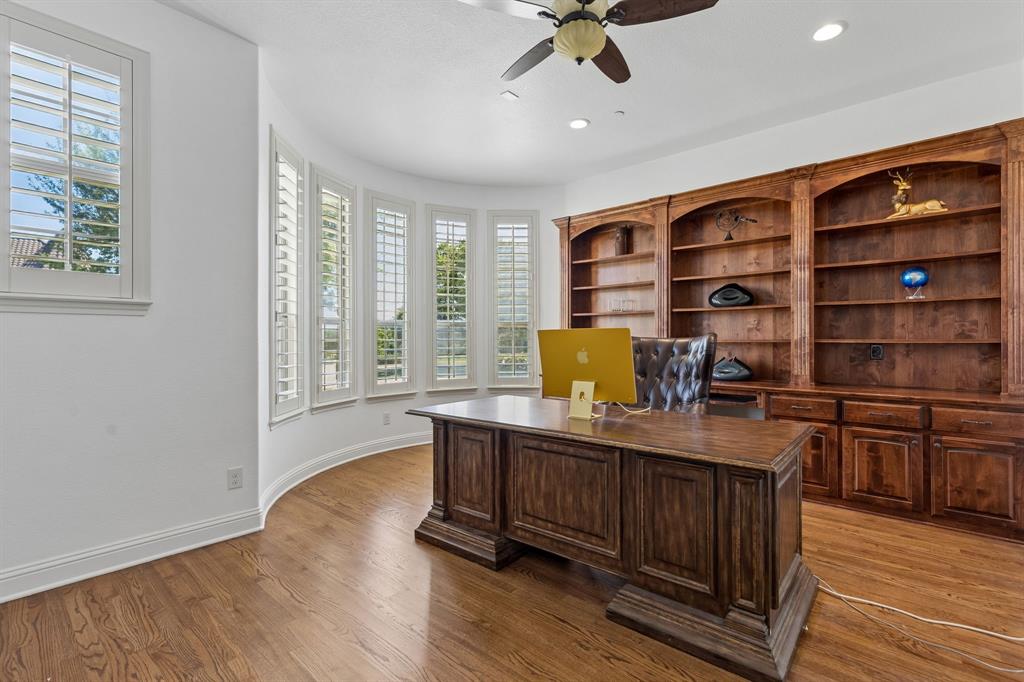 2312 Top Rail Lane Property Photo 6