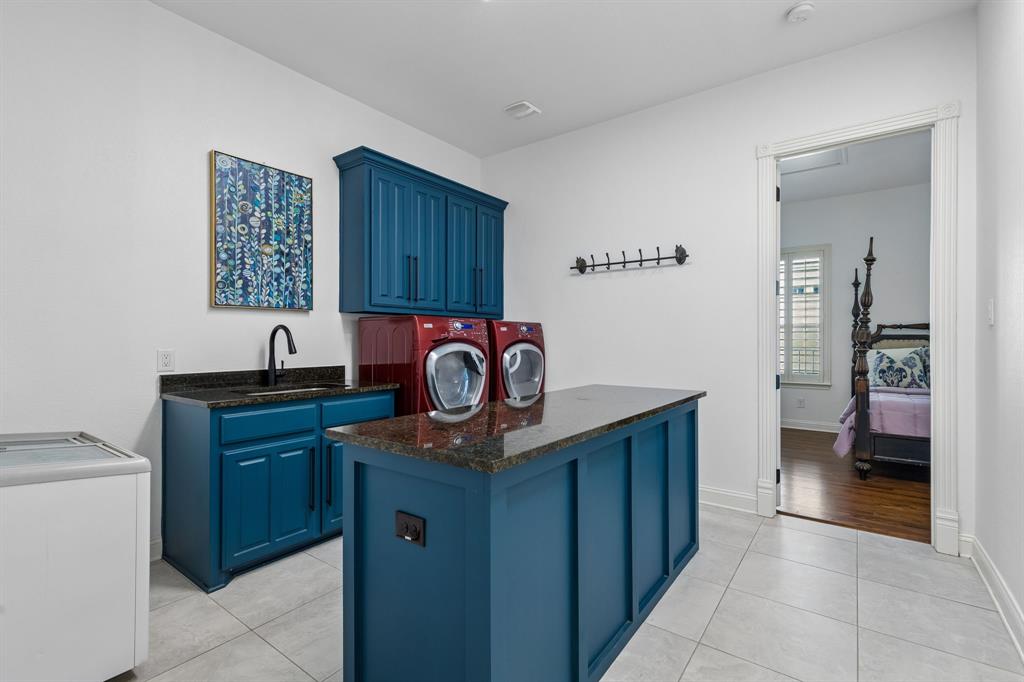 2312 Top Rail Lane Property Photo 24