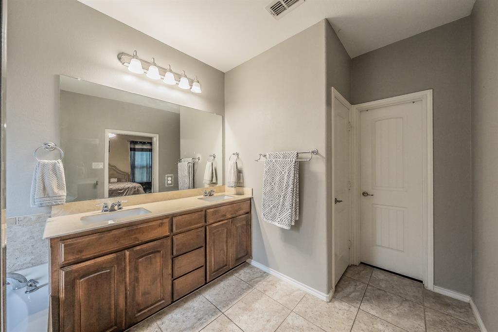 1836 Velarde Road Property Photo 14