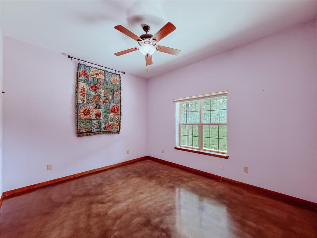 9982 County Road 4200 Property Photo 14