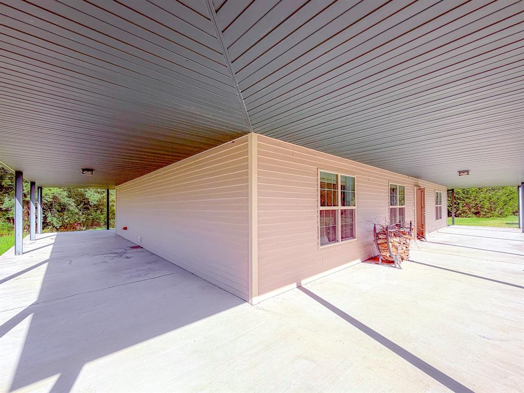 9982 County Road 4200 Property Photo 19