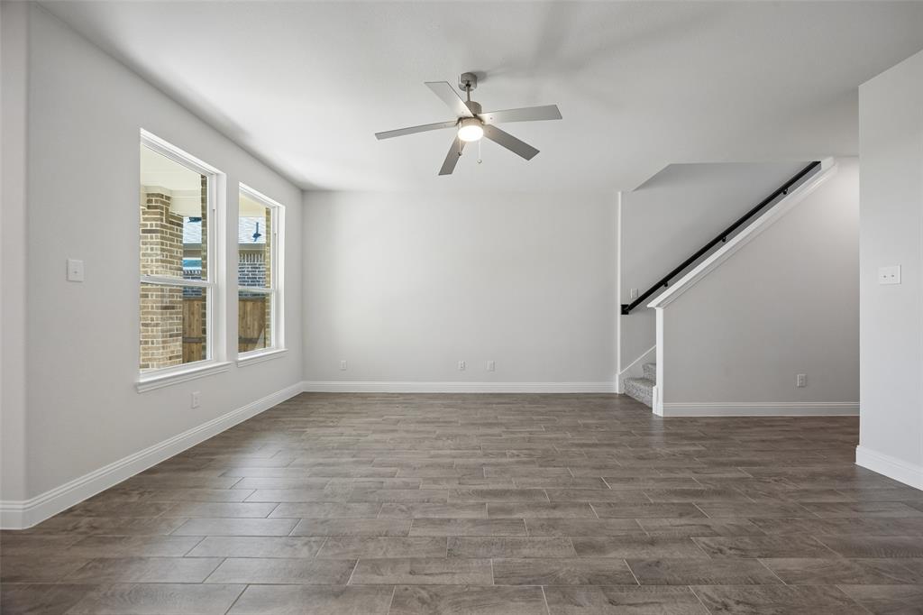 804 Aroco Bend Property Photo 10