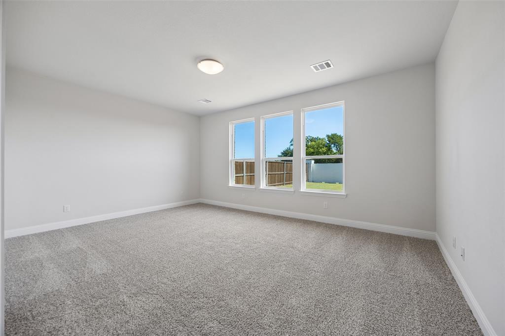 804 Aroco Bend Property Photo 11