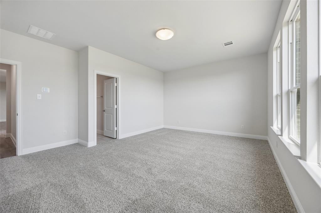 804 Aroco Bend Property Photo 15