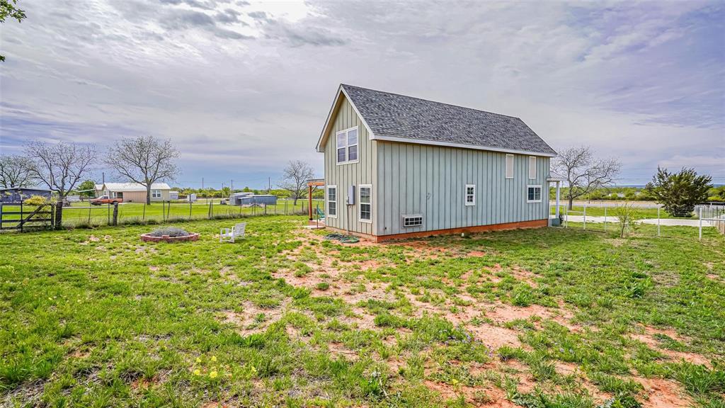 9688 State Highway 36 Property Photo 10