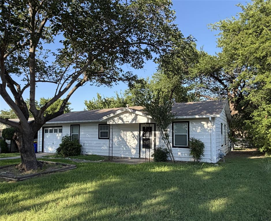 856 Renfro Drive Property Photo 1