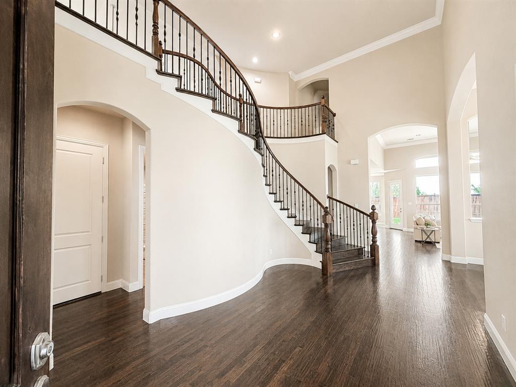 2689 Forest Breeze Drive Property Photo 5