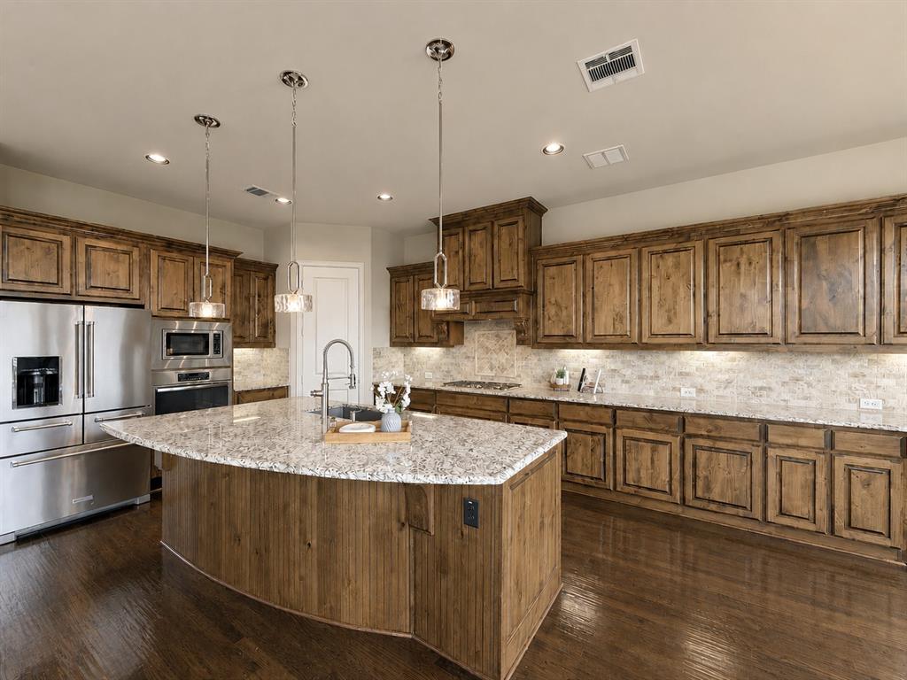 2689 Forest Breeze Drive Property Photo 7