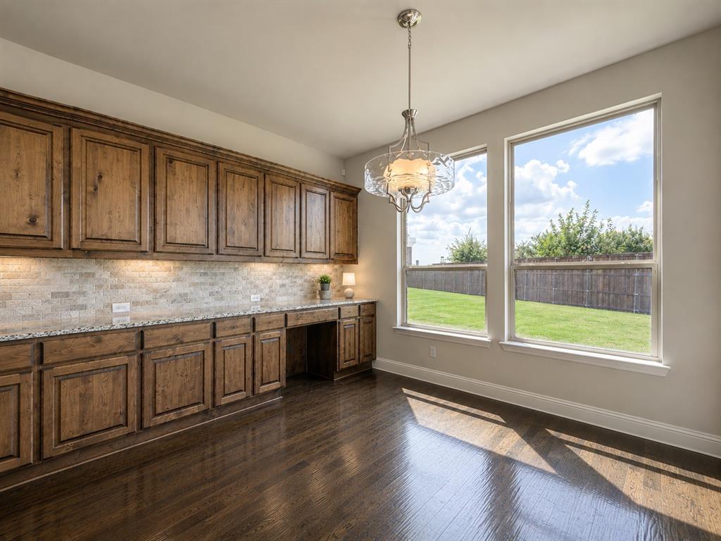 2689 Forest Breeze Drive Property Photo 9
