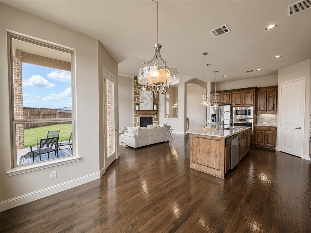 2689 Forest Breeze Drive Property Photo 10