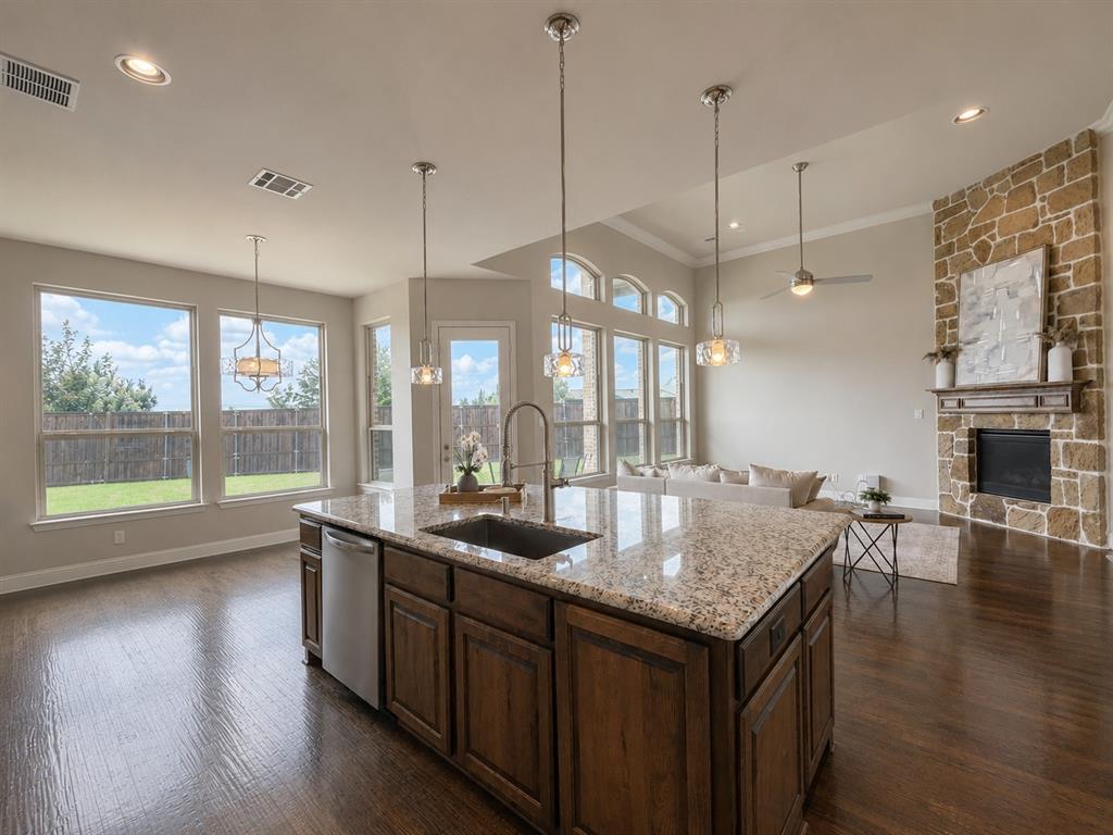 2689 Forest Breeze Drive Property Photo 11