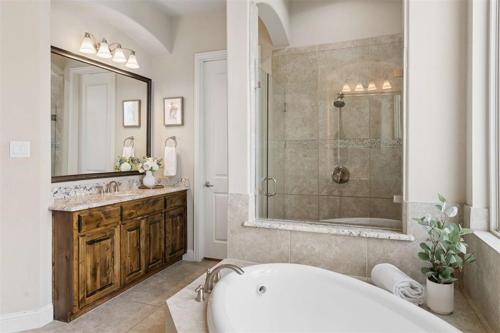 2689 Forest Breeze Drive Property Photo 16