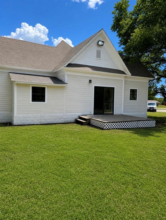 904 E Calhoun Street Property Photo 4