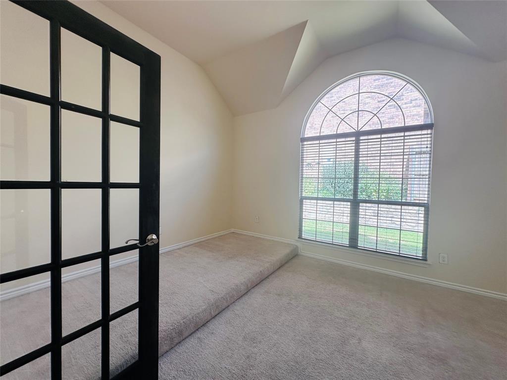 702 Carolyn T Hunt Drive Property Photo 10
