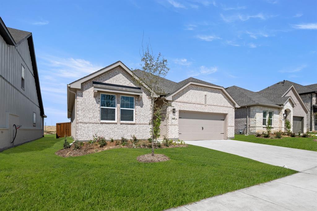 641 Tyronza Drive Property Photo 2