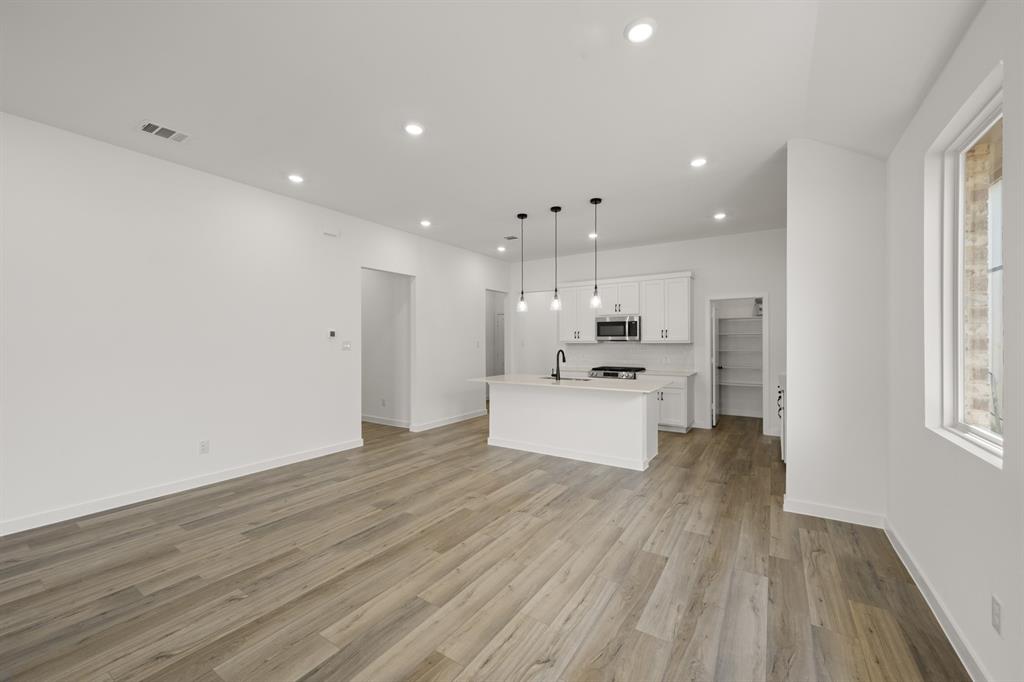 641 Tyronza Drive Property Photo 12