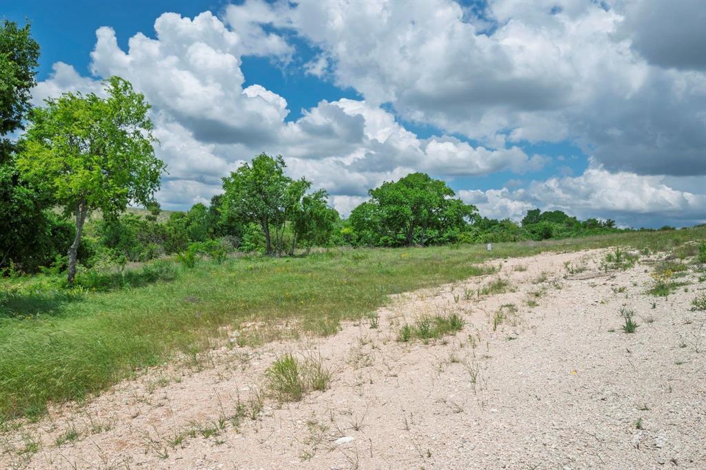 2500 Tom Chaney Property Photo 8