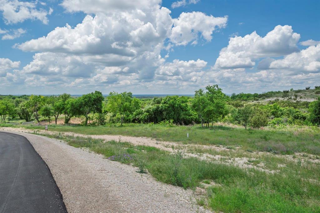 2500 Tom Chaney Property Photo 11